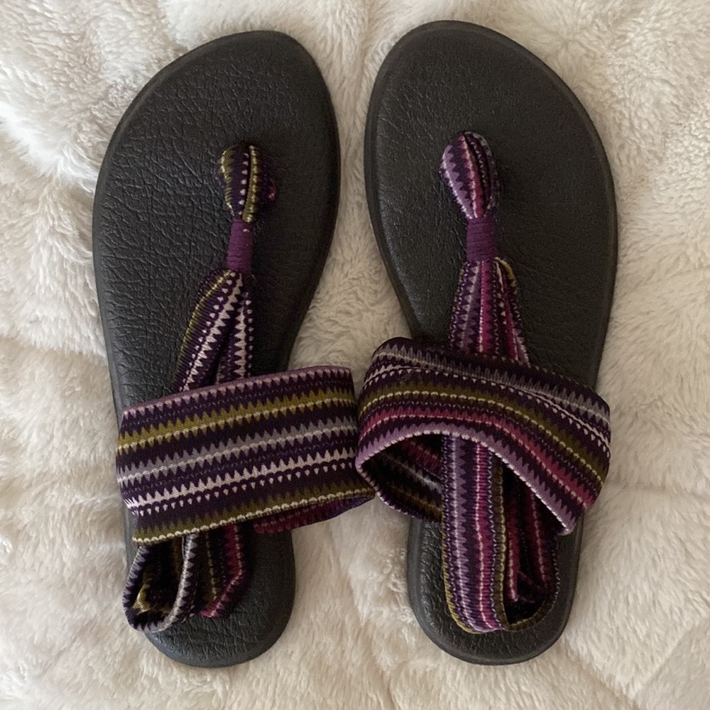 Sanuk slingback fabric yoga mat sandals size 9